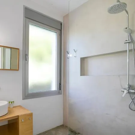 Paloma With Private Pool, Located 350m To The Sea And Tram Station! Alicante