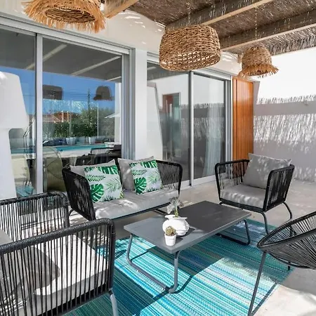 Paloma With Private Pool, Located 350m To The Sea And Tram Station! * Alicante