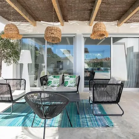 Holiday home Paloma With Private Pool, Located 350m To The Sea And Tram Station! *